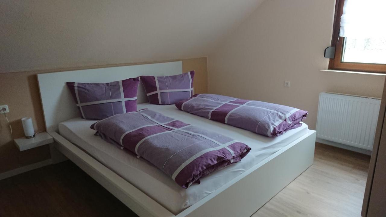 Weingut Bollig-Pruem Bed and Breakfast Trittenheim Buitenkant foto